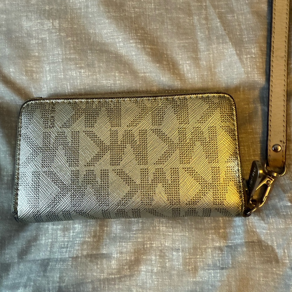 Michael Kors Metallic Gold Clutch - Picture 3 of 5